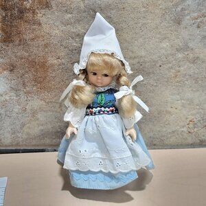 Vintage Dutch Girl Poseable Doll 7 Inch Tall